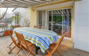 Amazing Home In Saint-Denis With Kitchen